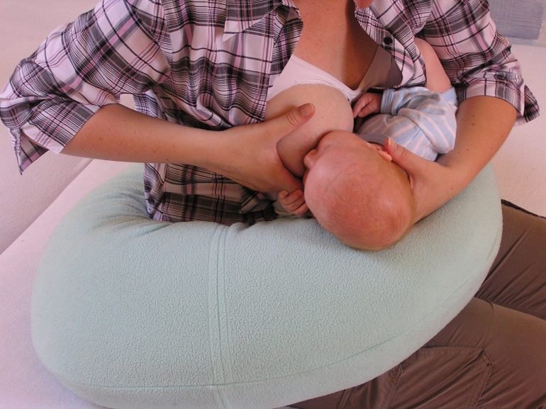 Ako správne priložiť bábätko k prsníku?